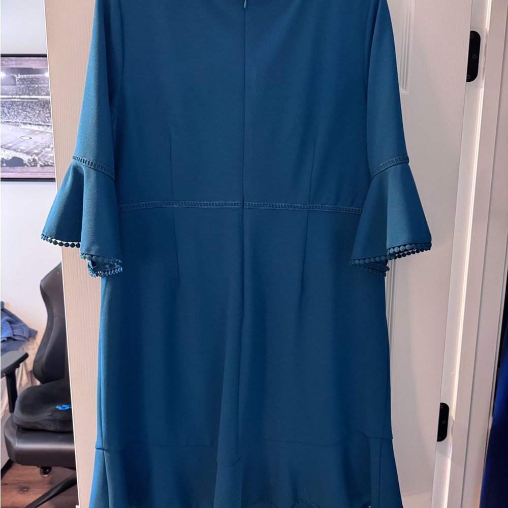 Elegant Blue/Teal Women's Dress